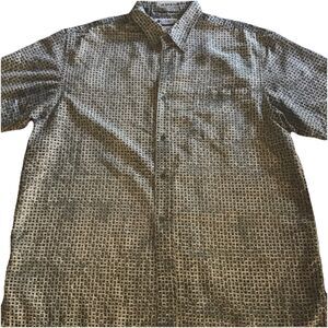 Columbia Shirt Mens XL Green Tan Geometric Print Button Up Short Sleeve Outdoor